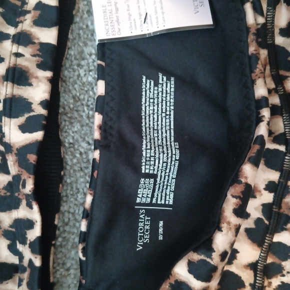 VS leopard set - Picture 2 of 5